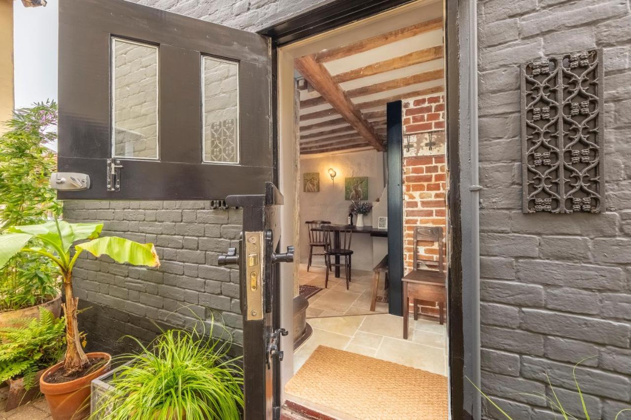 Most Romantic Cottage In Suffolk - Number Four Framlingham Ngoại thất bức ảnh